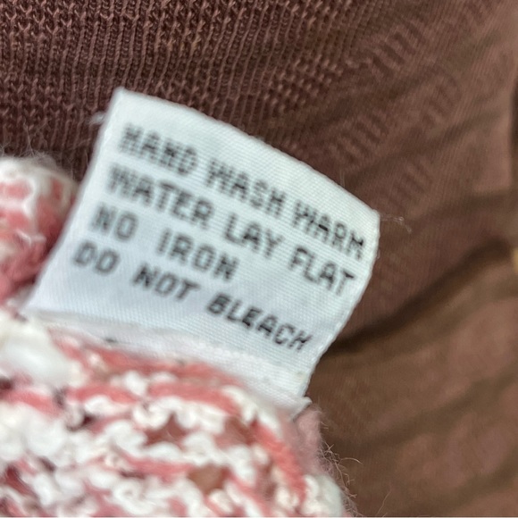 Vintage Creamy White/Pink Floral Appliqué Chunky Knit Sweater Large - Picture 13 of 15